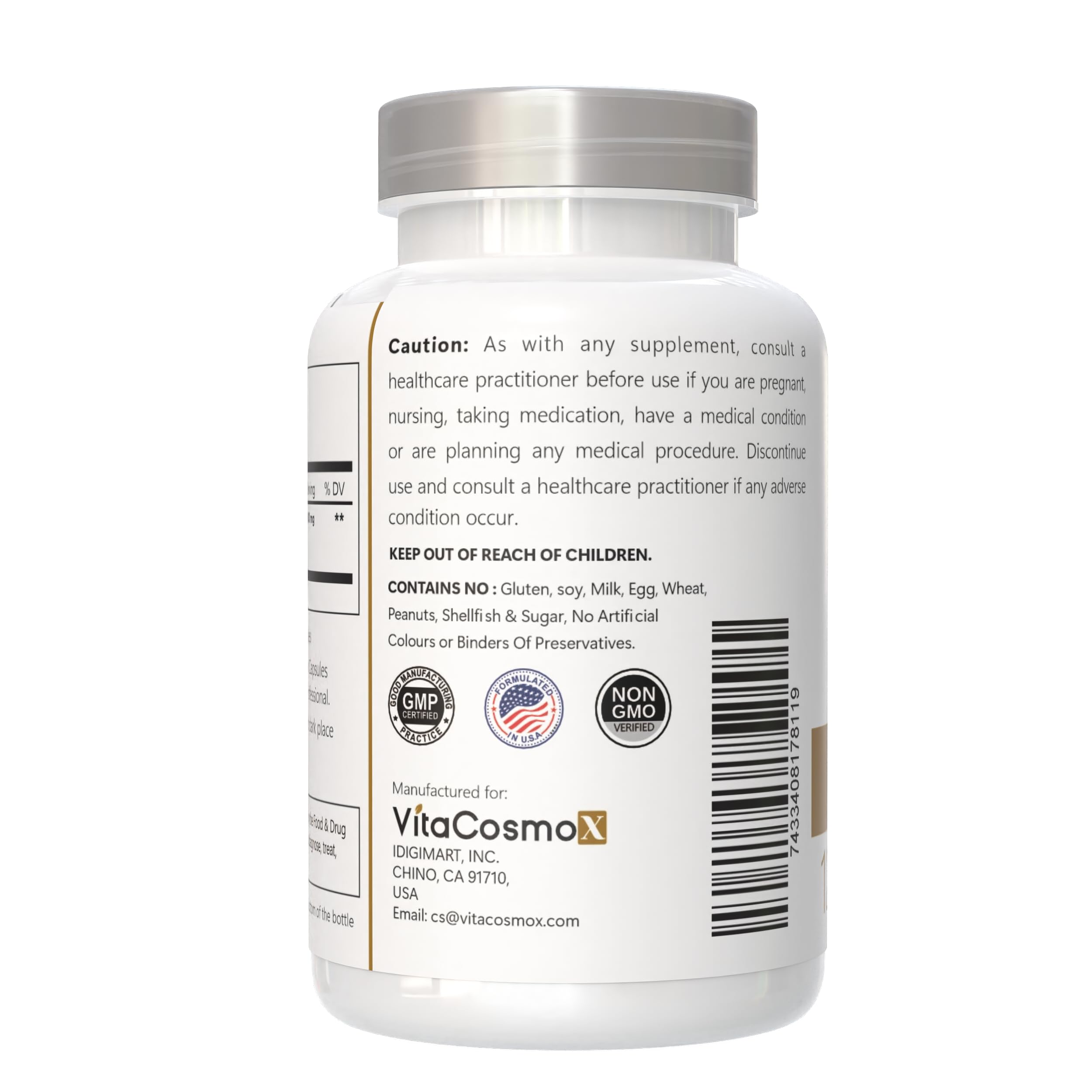 VitaCosmoX capsules on plain packaging emphasize clean ingredient lists for daily use