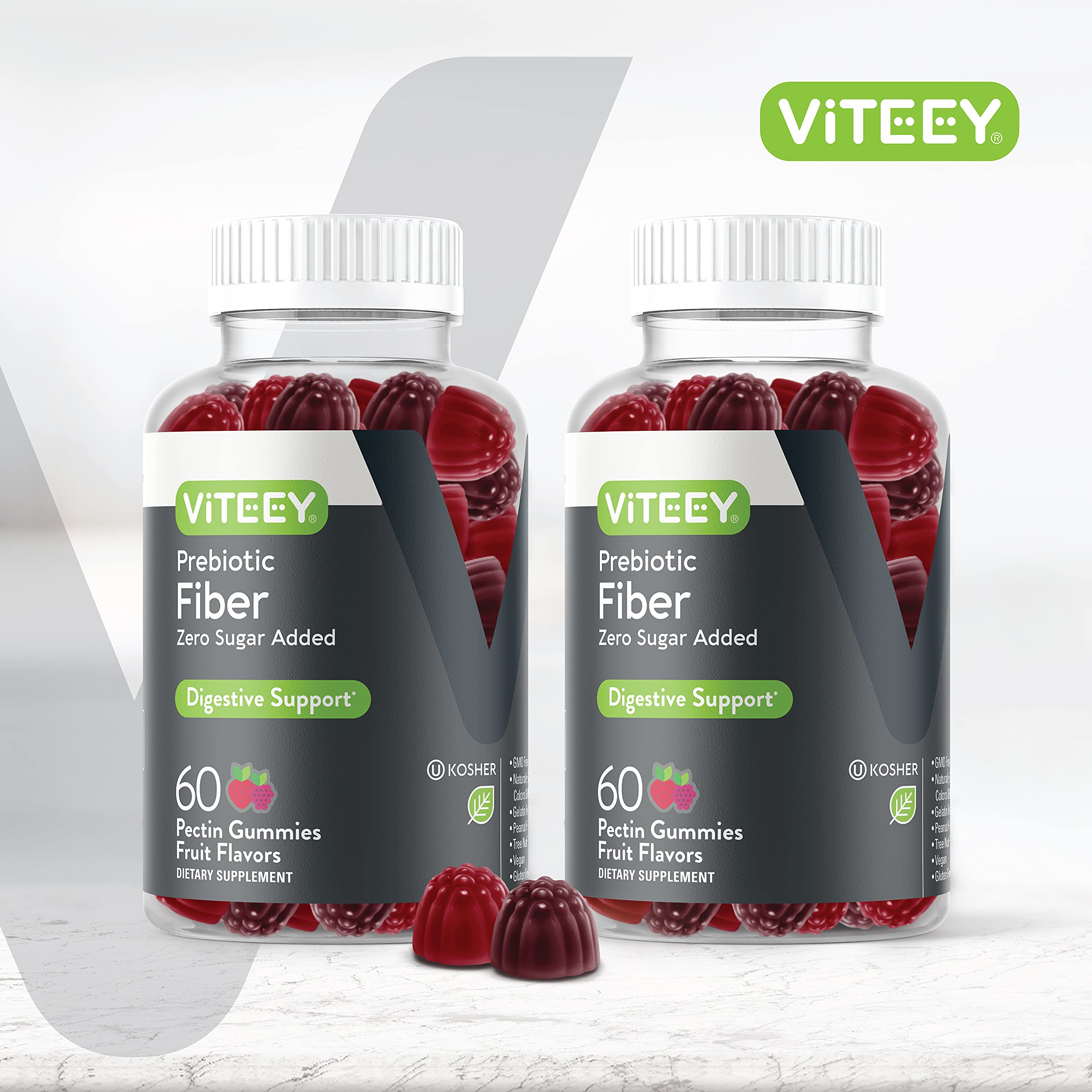 Close-up of fruity Viteey gummies highlighting zero sugar and tasty flavor.
