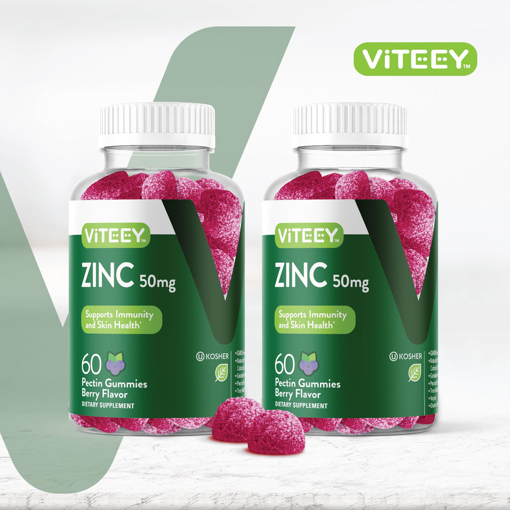 Viteey Zinc Gummies bottle-closeup showcases chewy texture ideal for everyday routines.