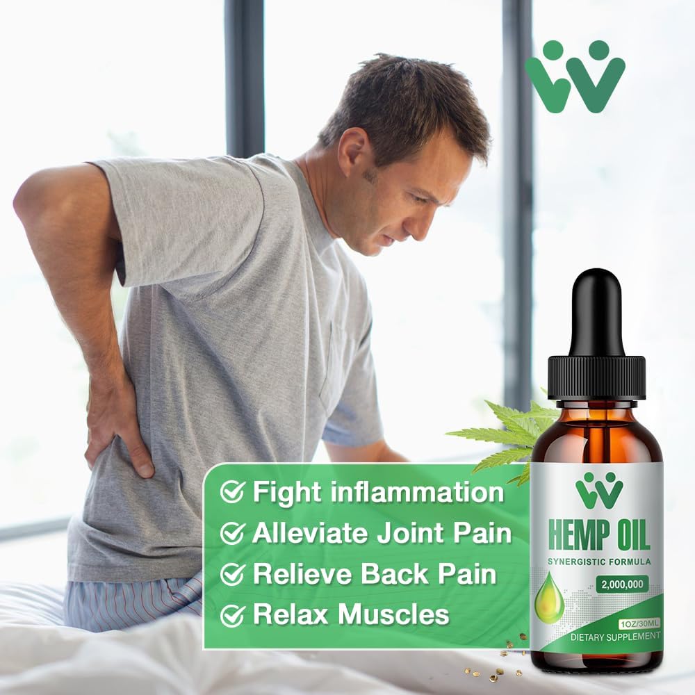 WACHRAY oil bottle emphasizing omega fats and nutritional support.