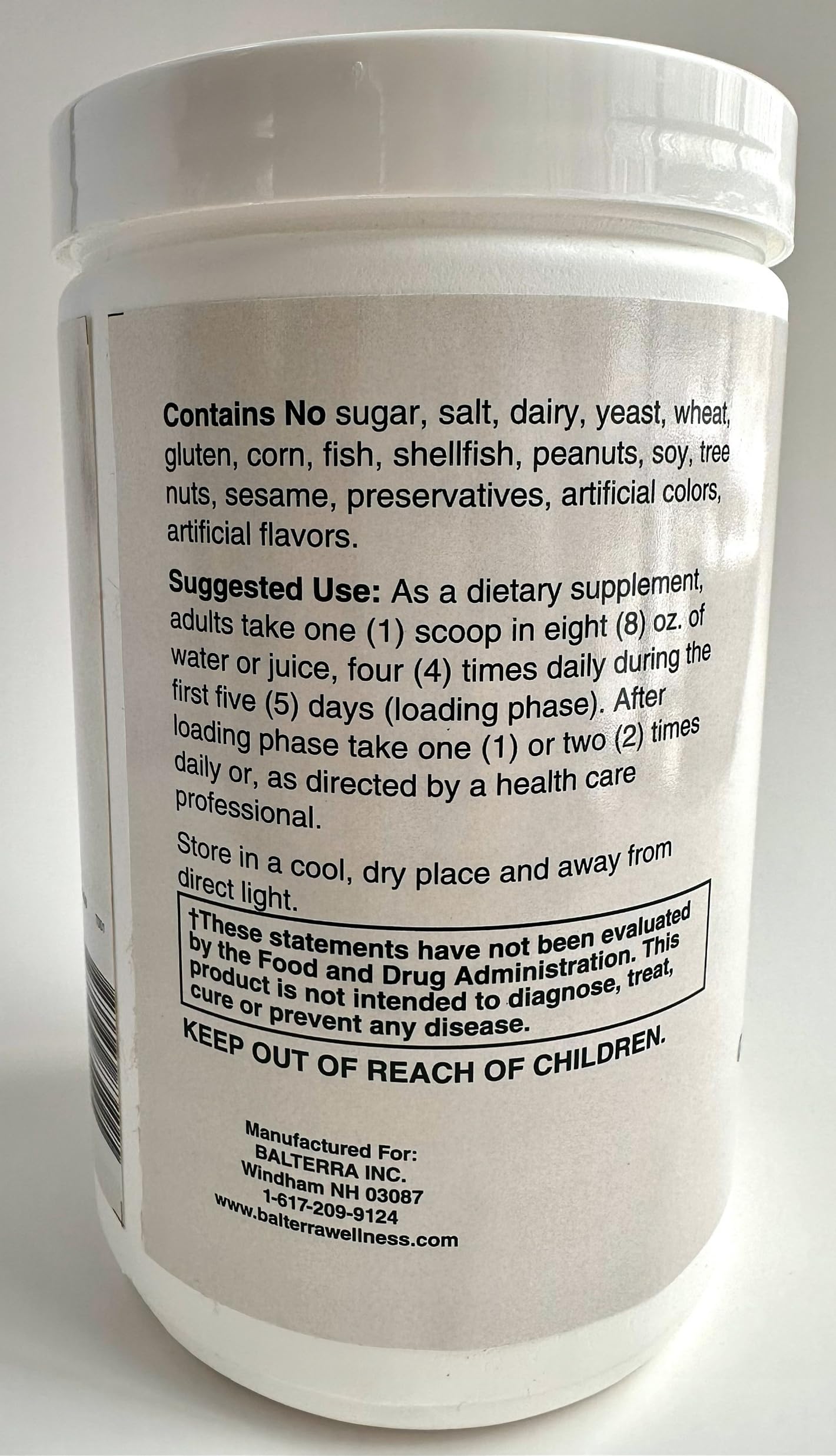 Creatine monohydrate powder dissolving in water for a clean shake.