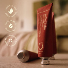 Natural blend highlighting avocado and coconut oils with essential botanicals.
