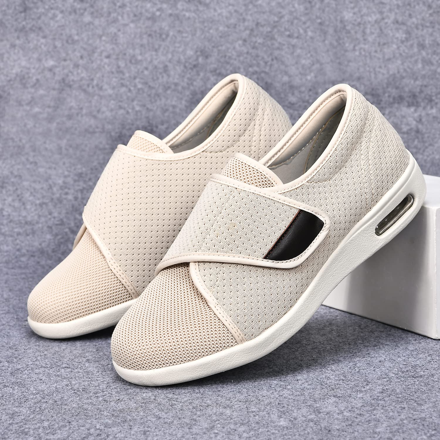 W&LESVAGO gentle arch support aids foot alignment during daily activities.
