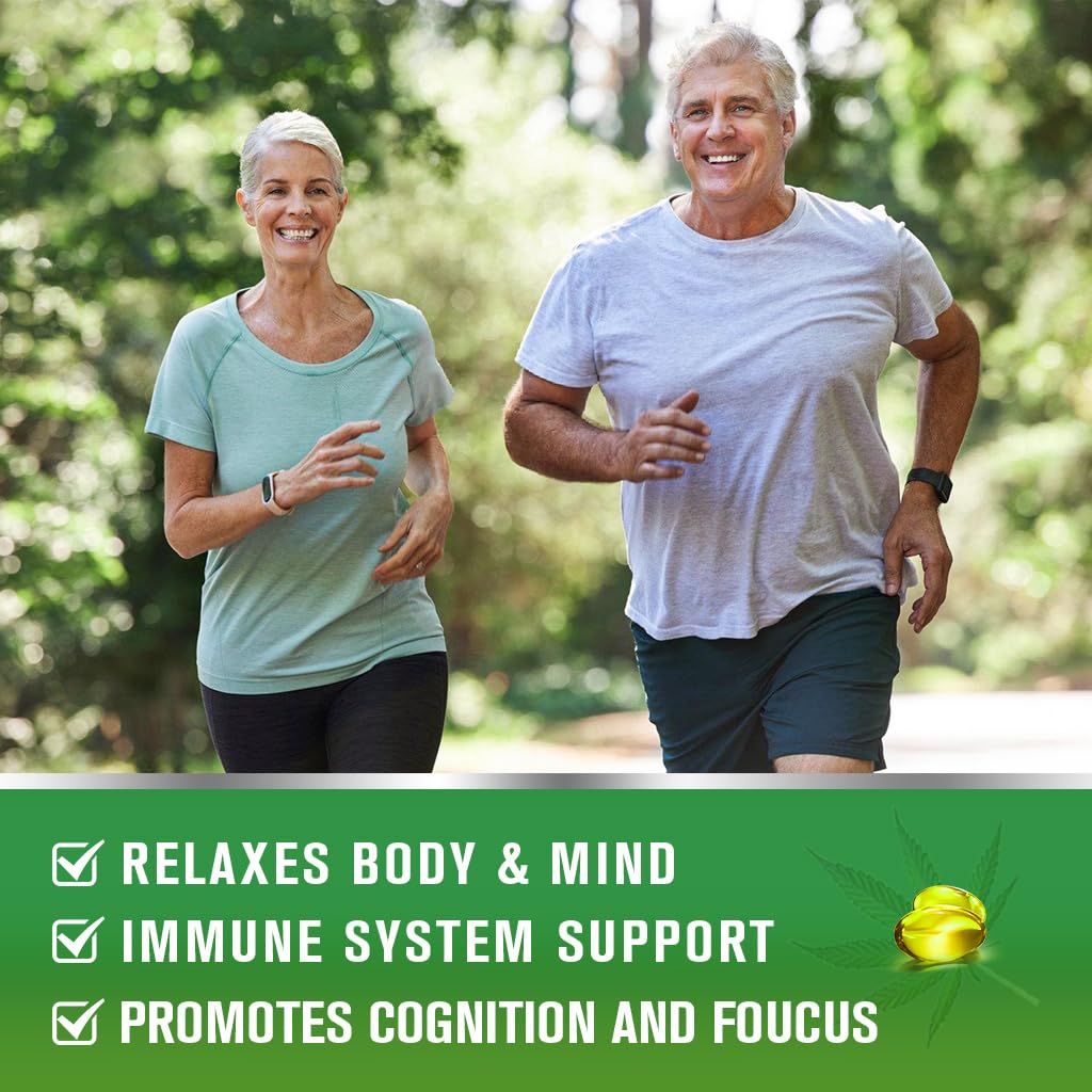 WOGORGT hemp oil capsules label highlights non-GMO and gluten-free qualities