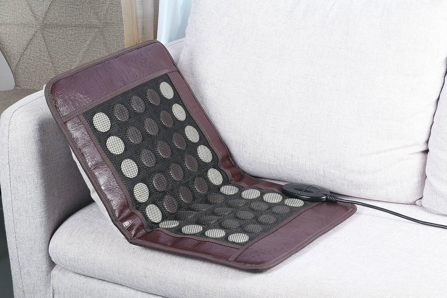 EMF-free design of the XUYU pad ensures safe home relaxation.