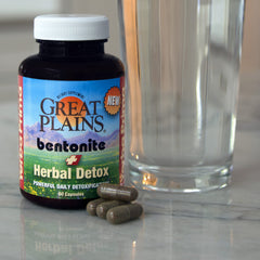 Lifestyle scene with Bentonite Detox in daily routine