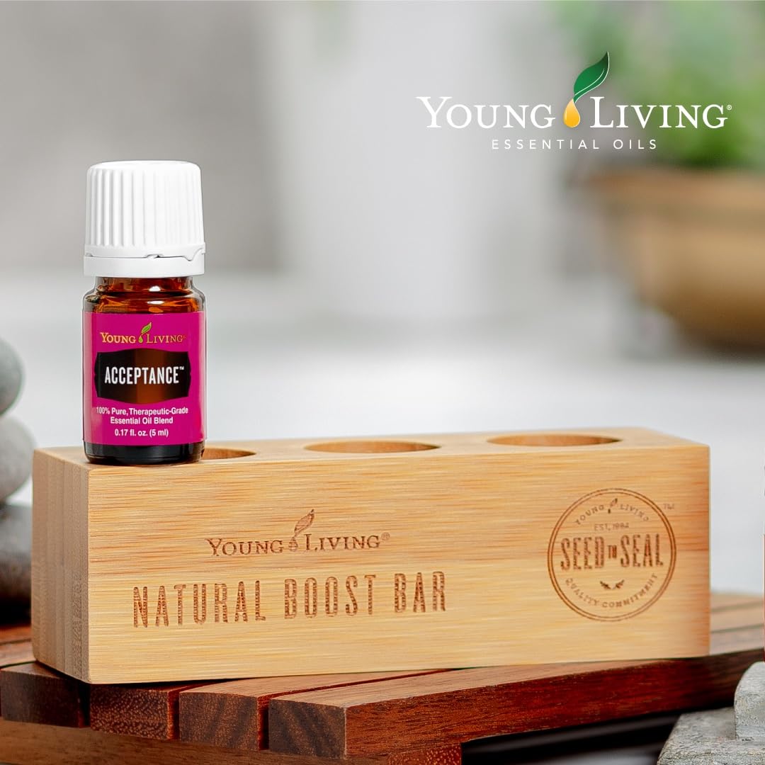 Acceptance aroma pour releasing a soothing scent in a quiet room