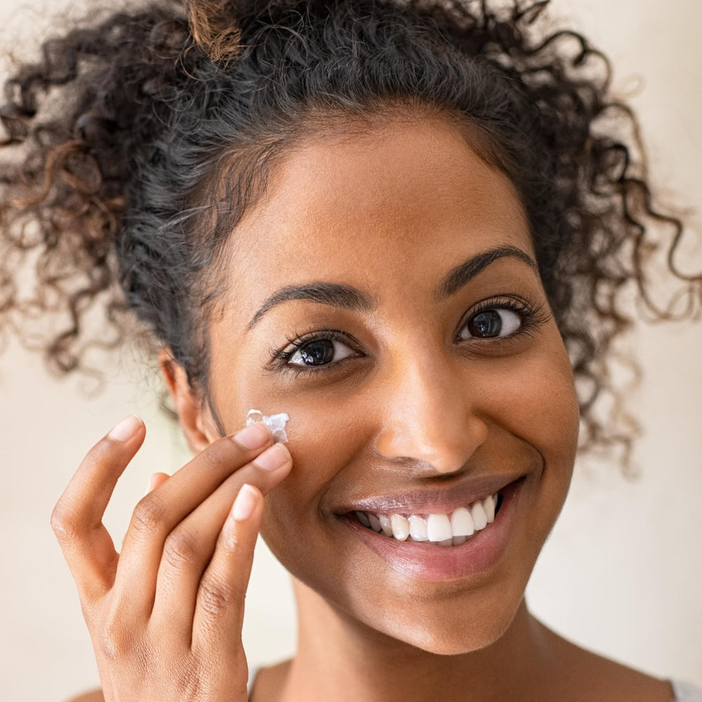 Zincuta Healing Ointment balm glide illustrating gentle application.