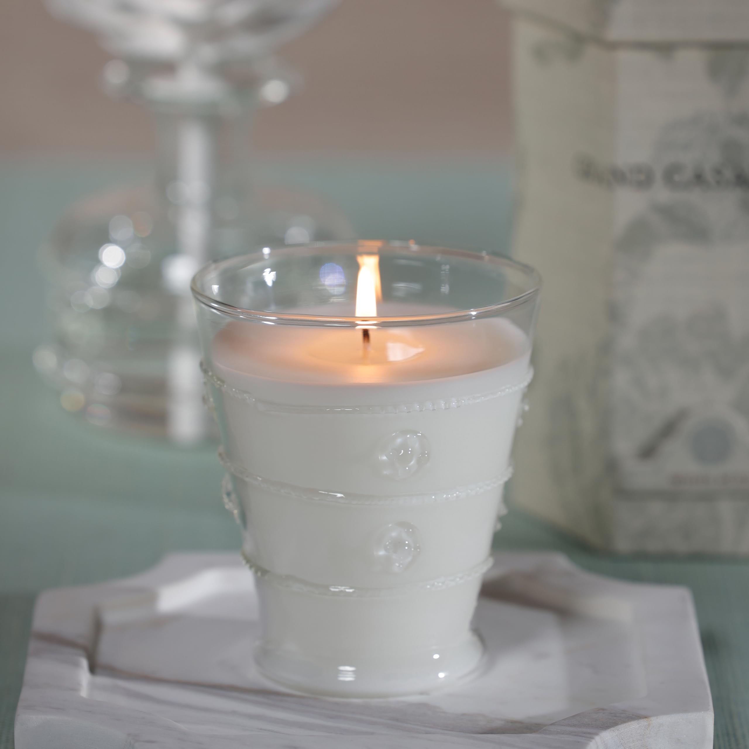 Gift-ready botanical box for the Zodax Grand Casablanca candle trio.